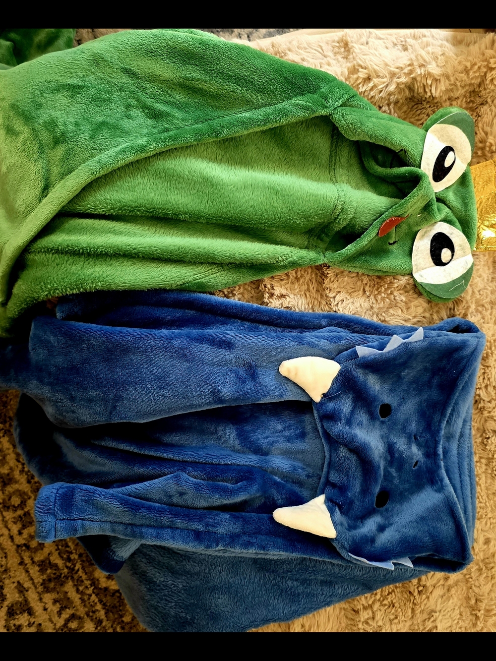 Frog prince and monster hooded blanket